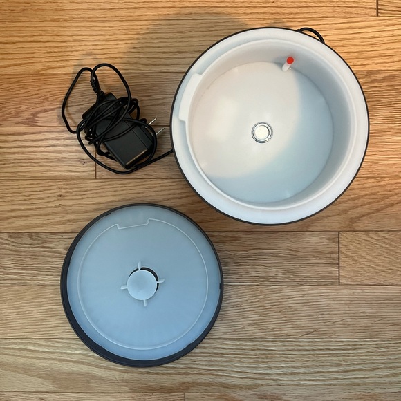 Plant Therapy essential oil diffuser - Picture 2 of 2